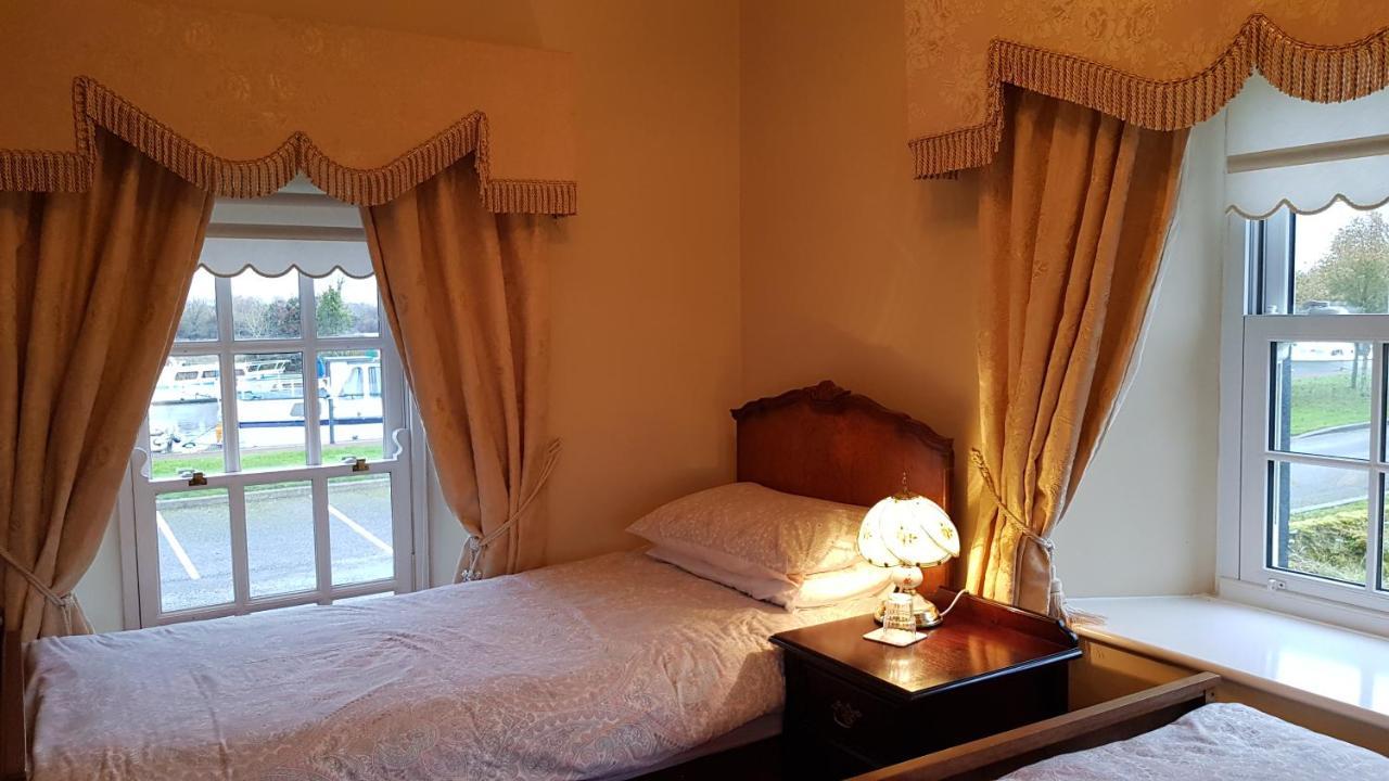 Bed & Breakfast The Harbour Masters House Banagher